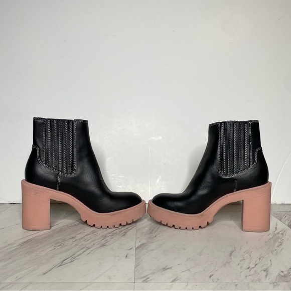 Dolce Vita Caster Black Leather Lug Sole Bootie 6 - Picture 5 of 13